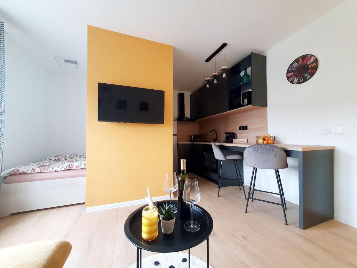 Studioapartman M Valpovo Екстериор снимка