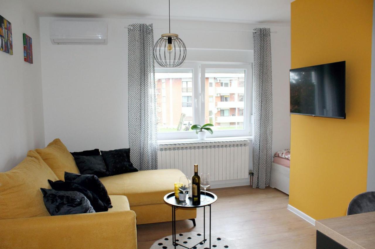 Studioapartman M Valpovo Екстериор снимка